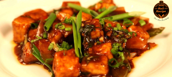 chinese food on train